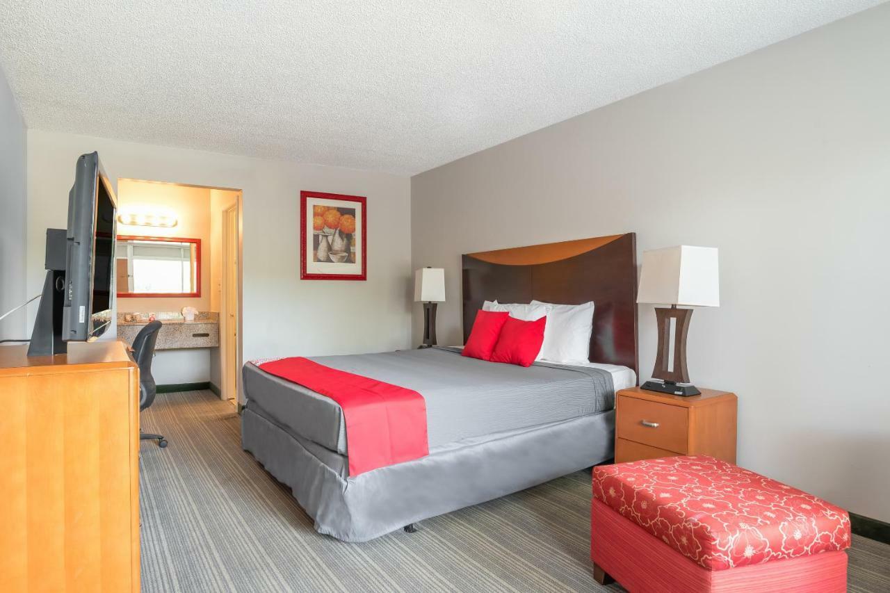 Bayside Inn Pinellas Park - Clearwater ภายนอก รูปภาพ